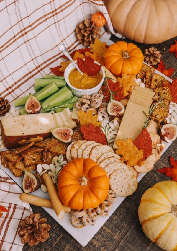 17 Fun Fall Dessert Charcuterie Board Ideas You Have to Recreate